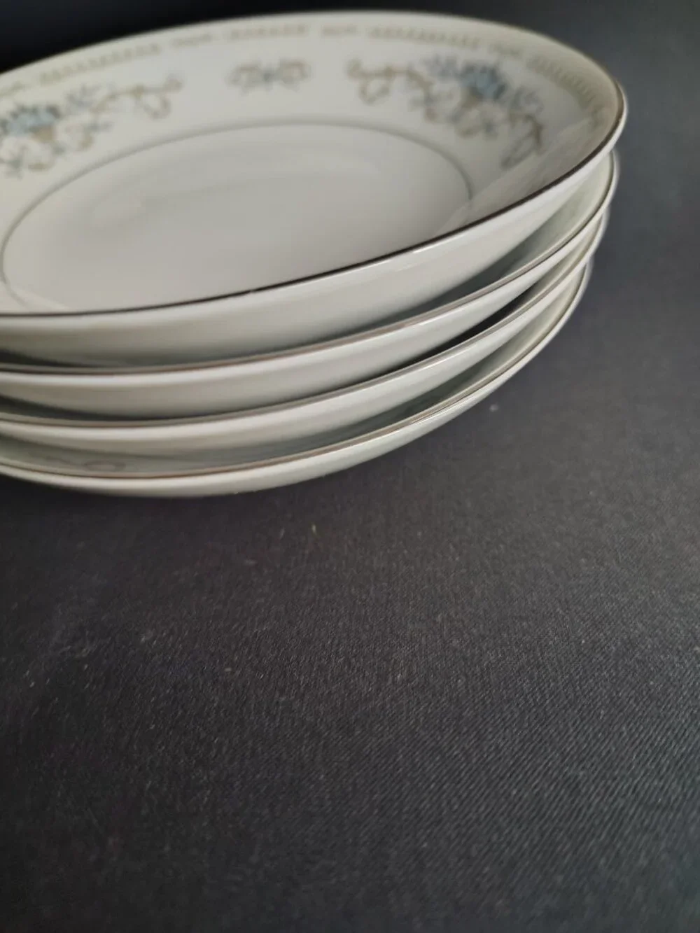DIANE By Fine China Of Japan Fruit / Dessert (Sauce) Bowl 4pc